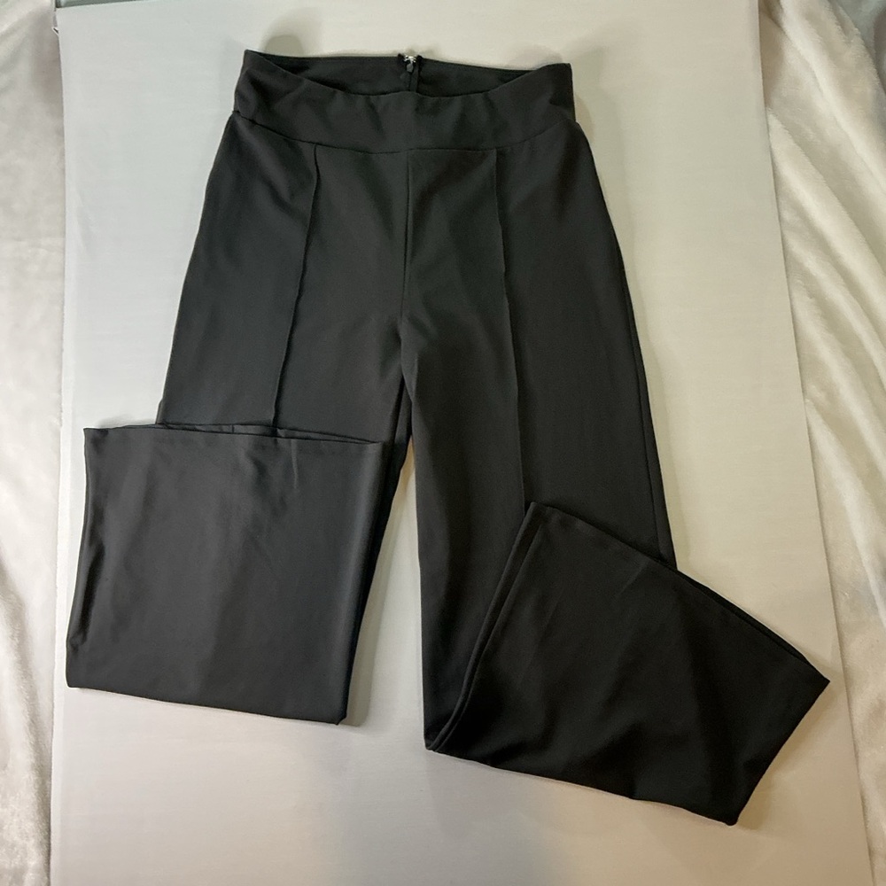 Zenana Outfitters Women’s 2X  Gray Wide Leg Pants Stretch